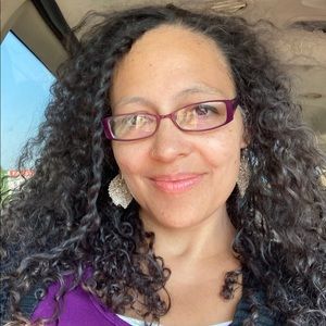 Meet your Posher, Tiffany! Hi there! Glad to join the community!